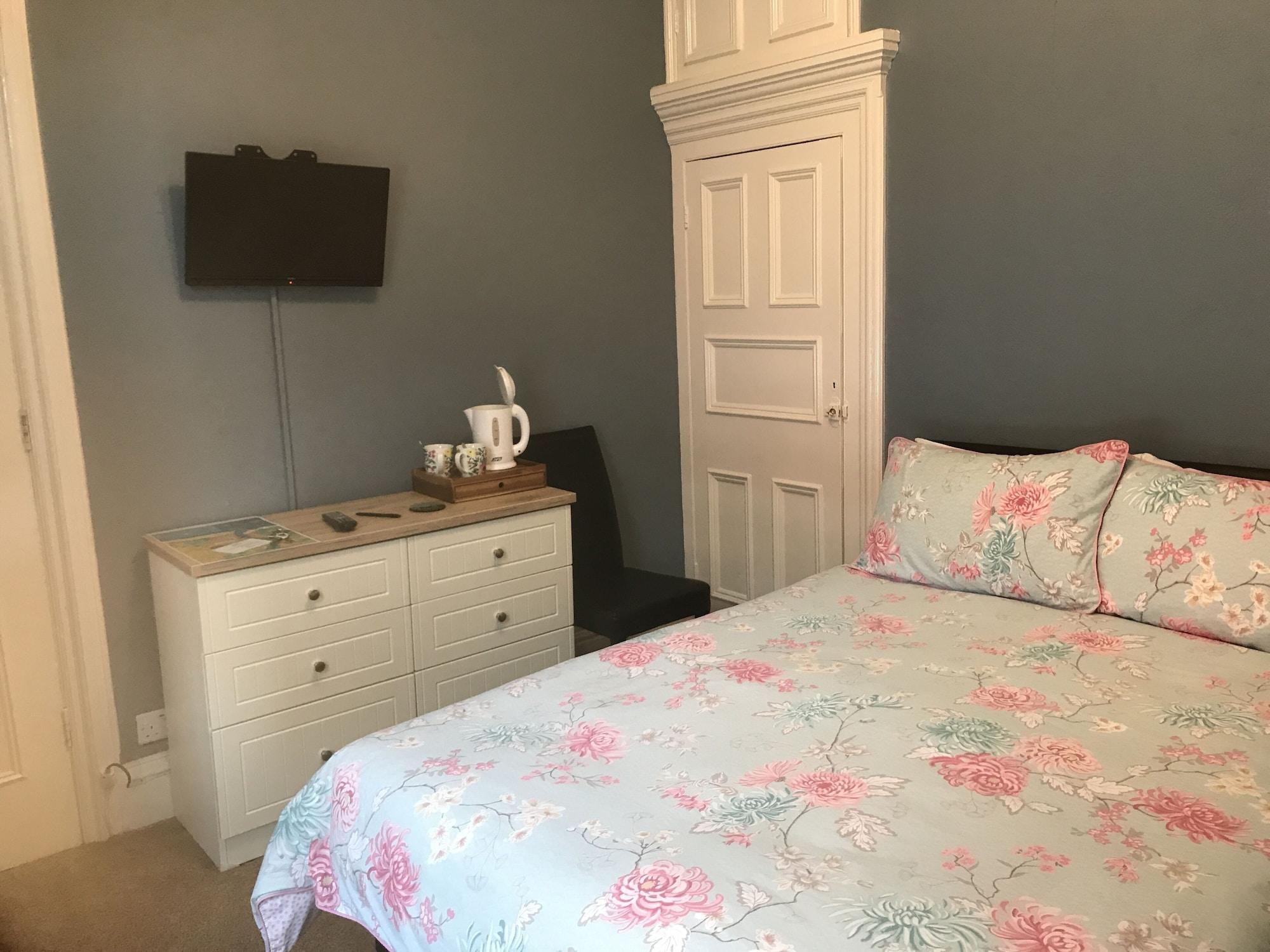 Glenora Guest House ウィットビー エクステリア 写真