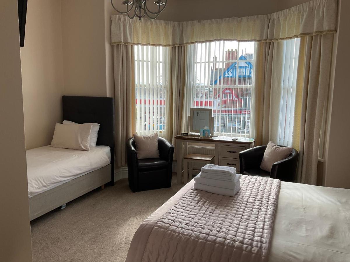 Glenora Guest House ウィットビー エクステリア 写真