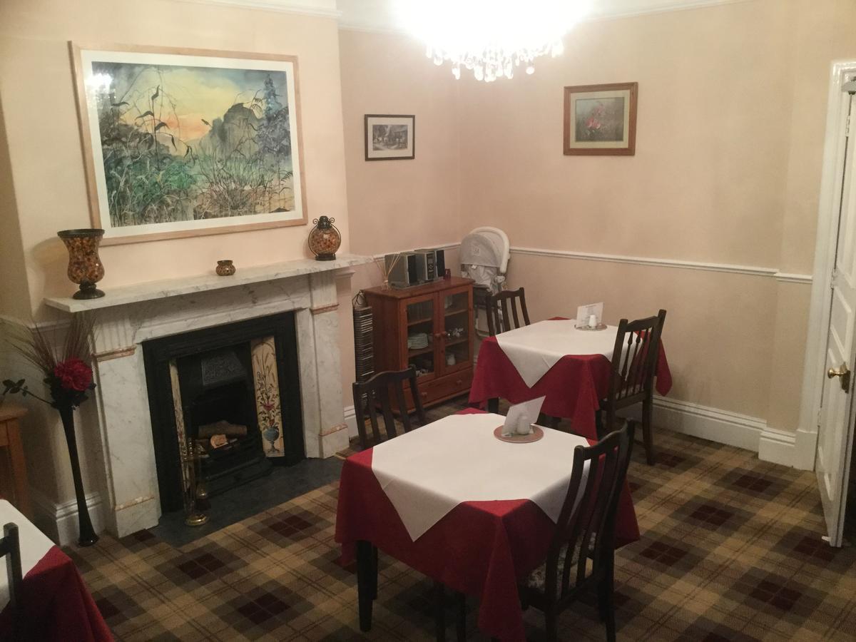 Glenora Guest House ウィットビー エクステリア 写真
