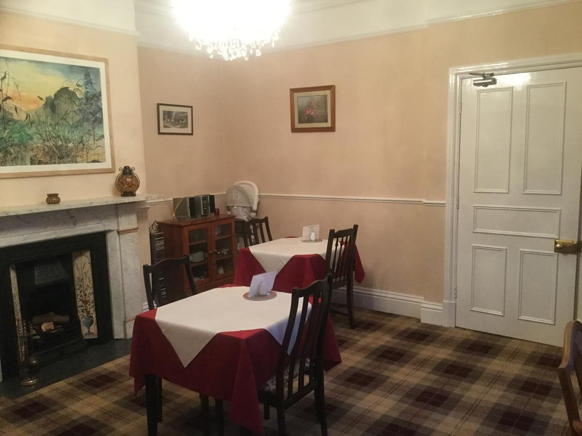 Glenora Guest House ウィットビー エクステリア 写真