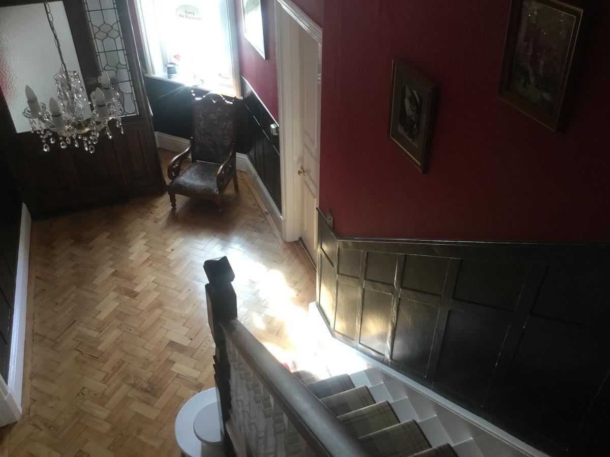 Glenora Guest House ウィットビー エクステリア 写真