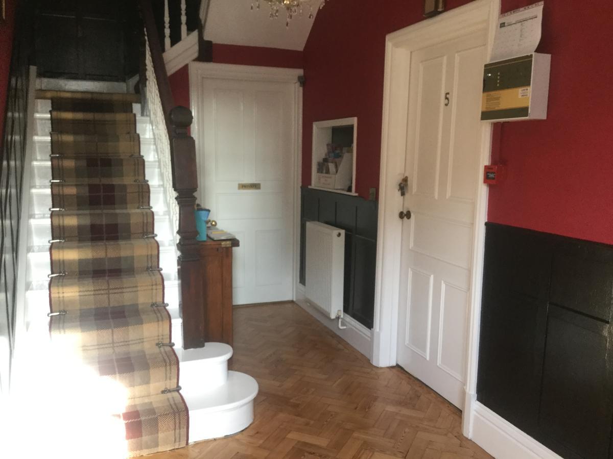 Glenora Guest House ウィットビー エクステリア 写真