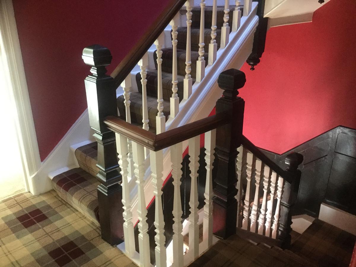 Glenora Guest House ウィットビー エクステリア 写真